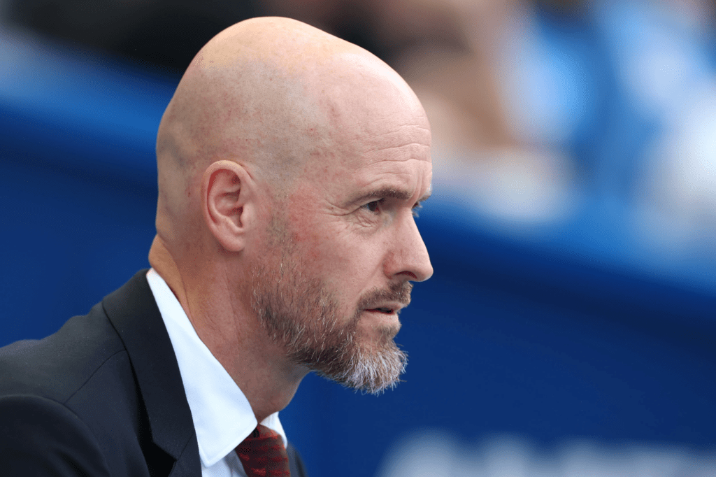 Mauricio Pochettino might replace Erik ten hag
